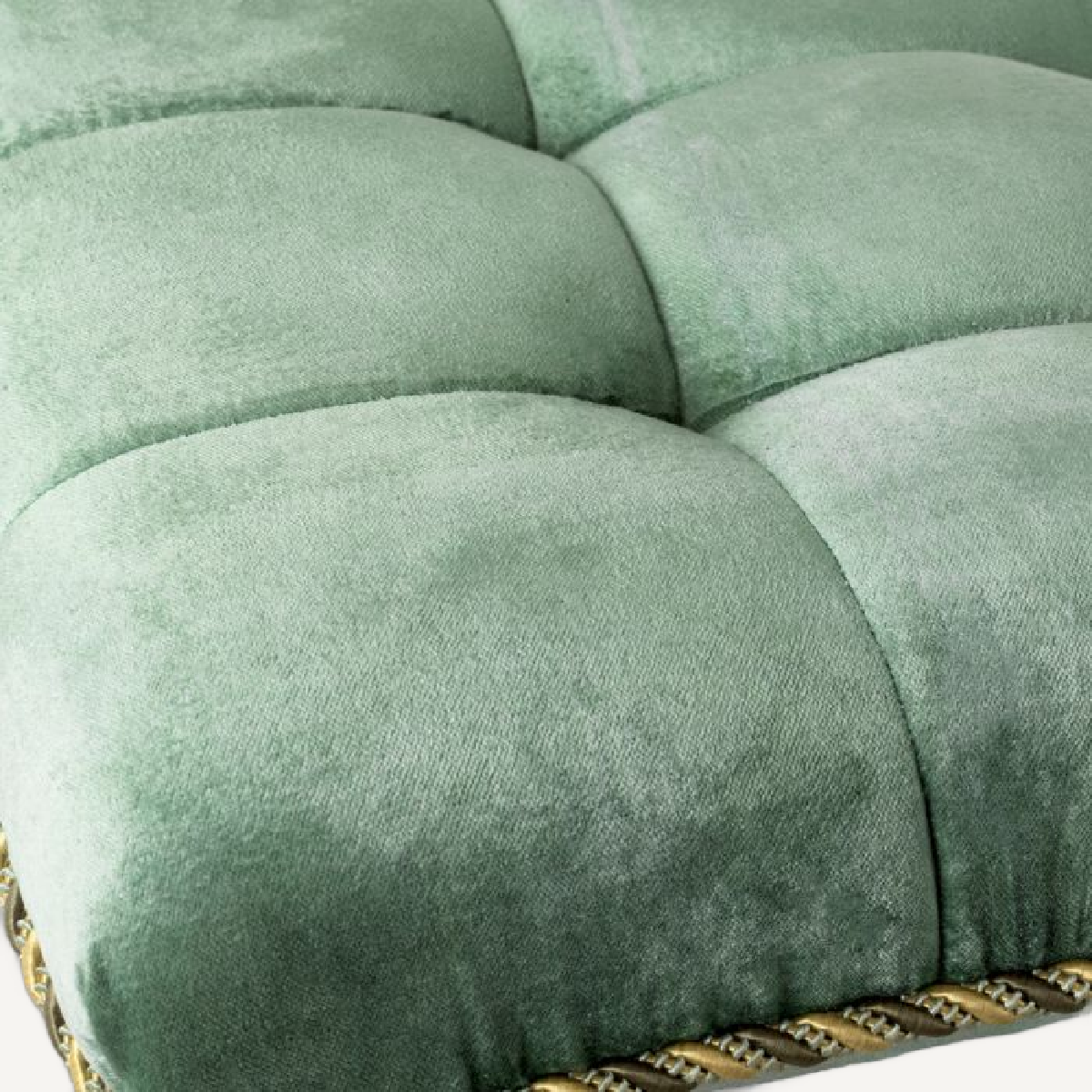 Pouf en bronze et velours vert